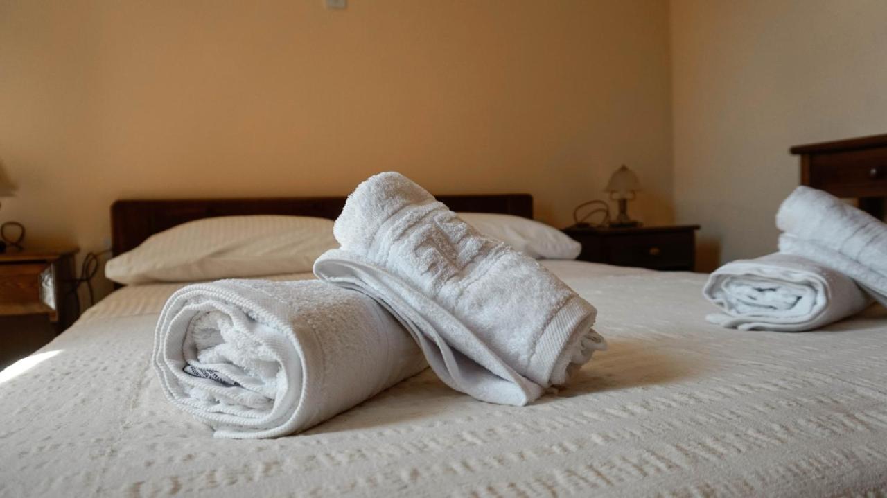 Soula Rooms Kini Eksteriør billede